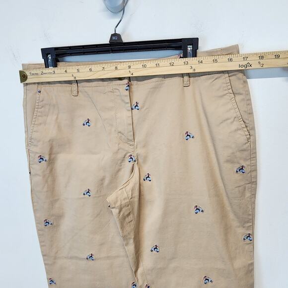 Talbots Relaxed Chino Pants Size 10P Embroidered Vespa Ride Moped Rolled Cuff - Picture 7 of 13